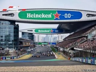 2025 F1中國大獎賽  金旅馳睿自動駕駛巴士上崗“迎賓”